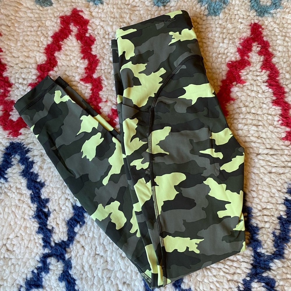 Lululemon Swift Speed High Rise Tight 28”